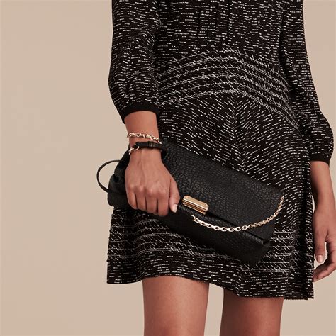 Burberry Clutch Bags for Women 